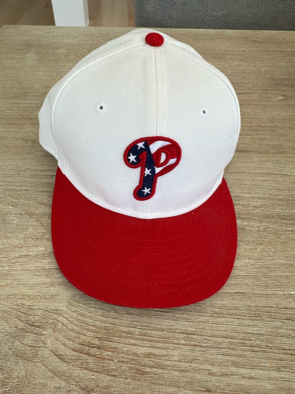 Philadelphia Phillies 4th Of July Stars stripes Fitted Hat size 7 5/8th New